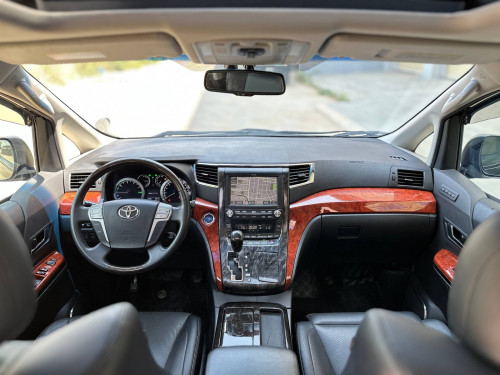 ALPHARD 2012 HYBRID ឣប់សិន ផុតលេខ មេឡាន