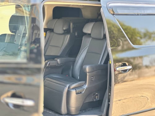 ALPHARD 2012 HYBRID ឣប់សិន ផុតលេខ មេឡាន