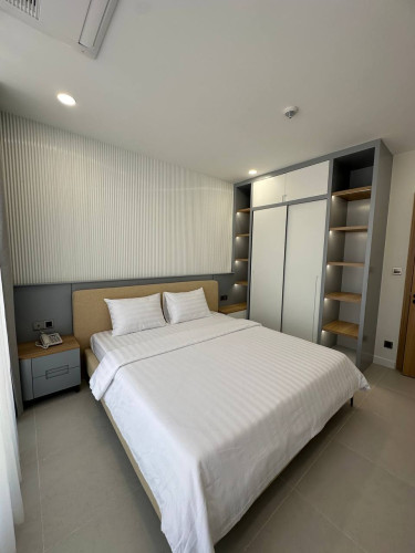 Brand New Hotel Feel Condo for Rent in Duan Penh