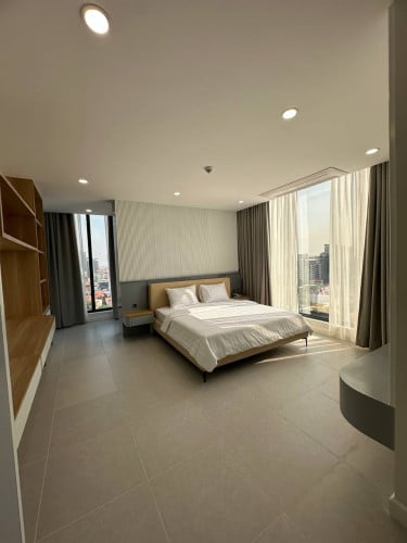 Brand New Hotel Feel Condo for Rent in Duan Penh