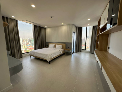 Brand New Hotel Feel Condo for Rent in Duan Penh