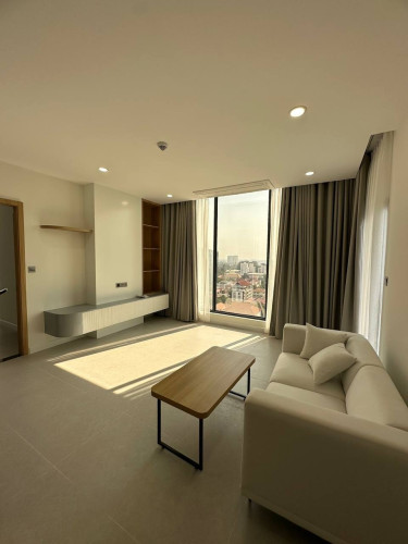 Brand New Hotel Feel Condo for Rent in Duan Penh