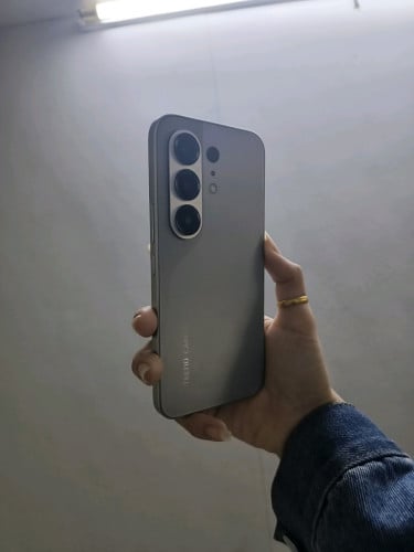 Camon 50