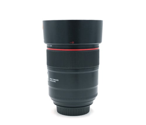 CANON EF 85mm F/1.4L IS USM