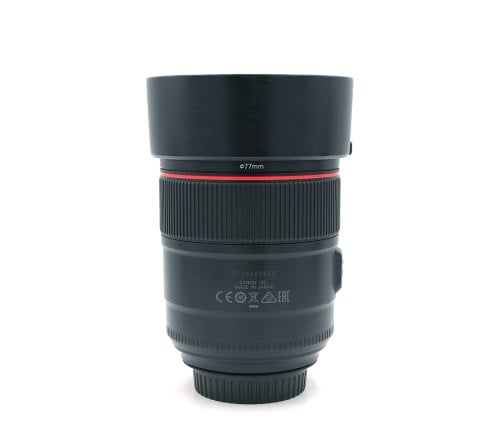 CANON EF 85mm F/1.4L IS USM