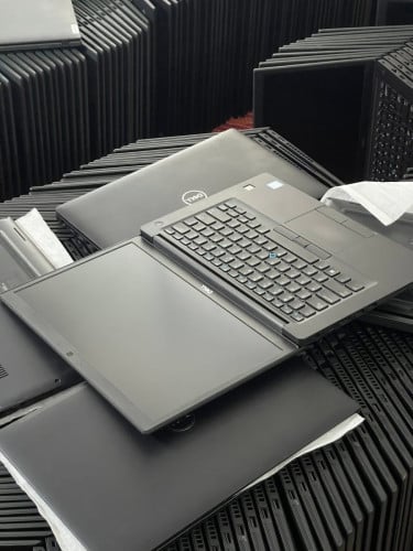 Dell Latitude 7490 ស្តុកអាមេរិច កម្លាំងខ្លាំង