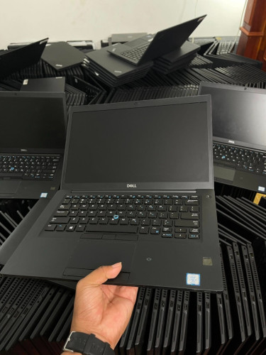 Dell Latitude 7490 ស្តុកអាមេរិច កម្លាំងខ្លាំង