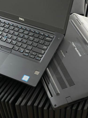 Dell Latitude 7490 ស្តុកអាមេរិច កម្លាំងខ្លាំង