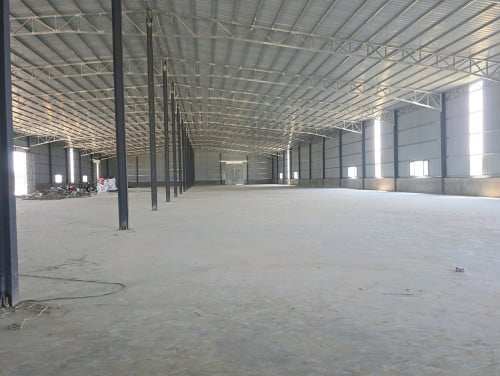 Factory 4000m2 Sensok for rent