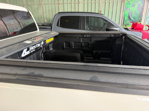 Ford Ranger Raptor ឆ្នាំ2023 ម៉ាស៊ូត ម្ចាស់ដើម ទឹកថ្នាំហ្ស៊ីន1ជុំ