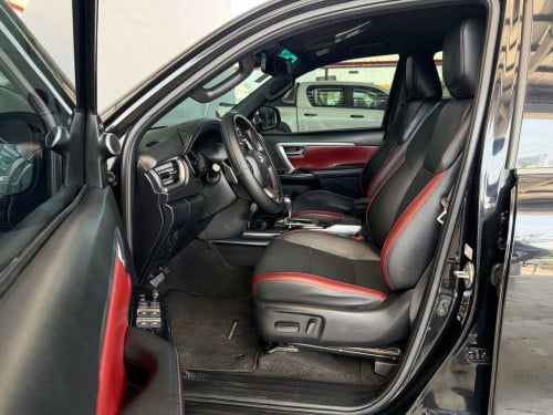 FORTUNER LEGENDER 2023