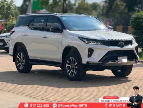 FORTUNER LEGENDER 2025