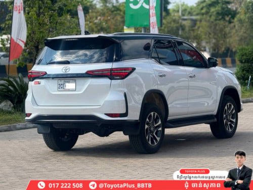 FORTUNER LEGENDER 2025