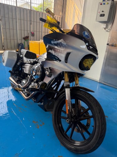 Harley Davidson Dyna to Low rider ST