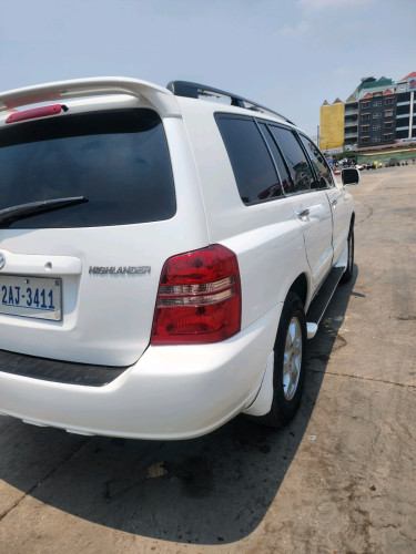 Hi..der 03 V 6   ឡានស្អាតមិនបុកមិនច្រេស