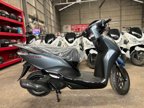 HONDA LEAD 125 ជប៉ុន 2026 (SE)