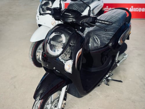 Honda Scoopy (Keys) ថ្មីក្រដាសពន្ធ