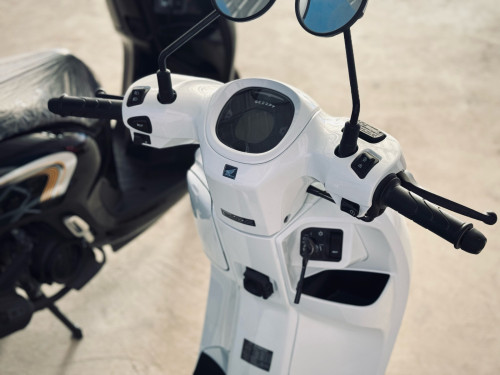 Honda Scoopy (Keys) ថ្មីក្រដាសពន្ធ