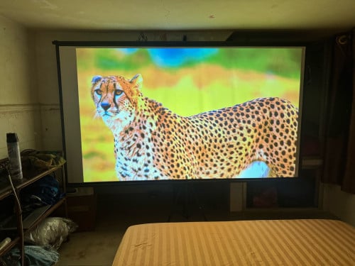 HY450MAX Smart Projector