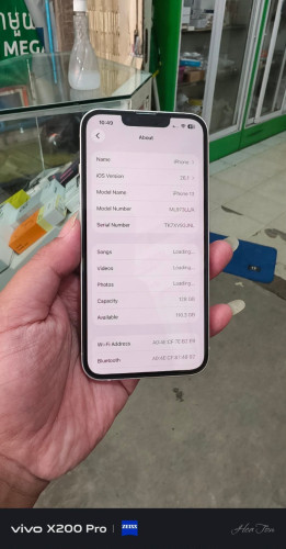 iPhone 13 សានុំណែន 128G ស្អាត់98% 235$