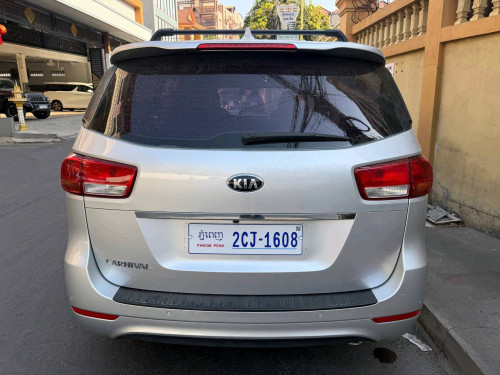 Kia Carnival for rent ឡាន11កៅអីសម្រាប់ជួលជាថ្ងៃ