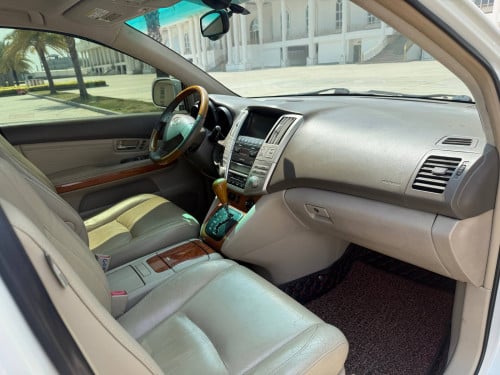 Lexus RX330 P2