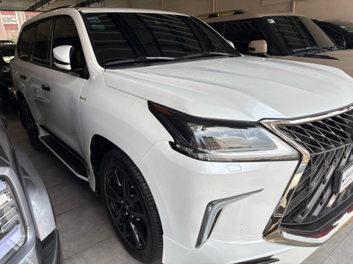 Lx570 Kuro 2020 ថ្នាំ​ស៉ីន​មួយ​ជុំ​ មហាថ្មី​