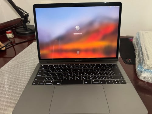MacBook Pro 2017 13inch core i5 Ram16G 256G