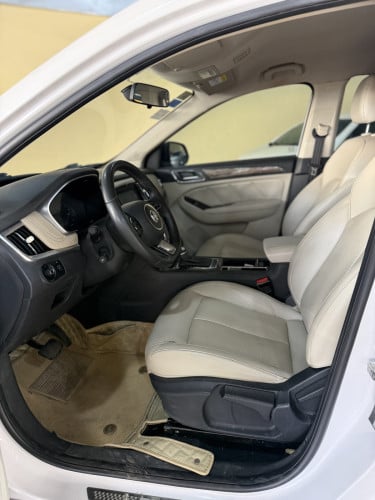 MG Rx5 2018