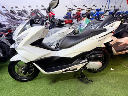 PCX017,125cc