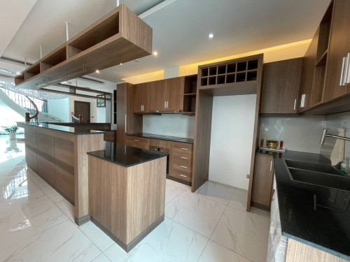 Penthouse for rent (10th&11th floor)