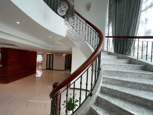 Penthouse for rent (10th&11th floor)