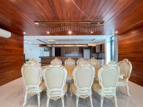 Penthouse for rent (10th&11th floor)