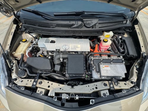 Prius 2010 Option 2 Gold