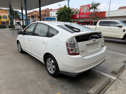 Pruis 06 h/full ក្នុងលឿង 12300$
