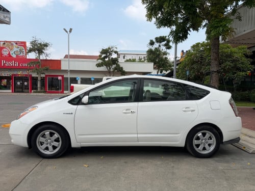 Pruis 06 h/full ក្នុងលឿង 12300$