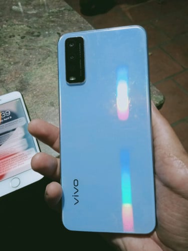 Sell vivo y20s
