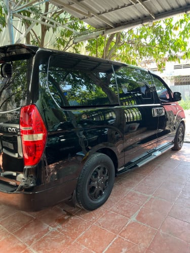 Starex 2011 CVX full បើកដំបូល2តង់ 2BQ-1623 PP