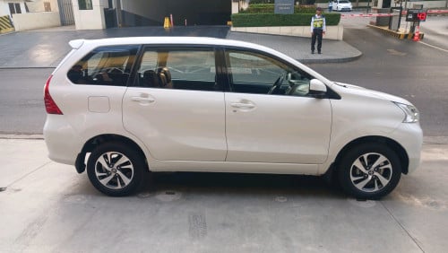 Toyota  AVANZA  2017