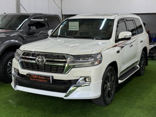 Toyota Land Cruiser V6 សាំង​ 2008 ឡេីង​ស៊េរី​ទាំង​ក្នុង​ក្រៅ​ 2021 Full option