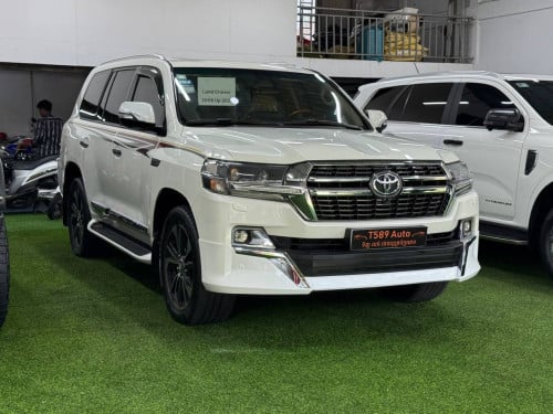 Toyota Land Cruiser V6 សាំង​ 2008 ឡេីង​ស៊េរី​ទាំង​ក្នុង​ក្រៅ​ 2021 Full option