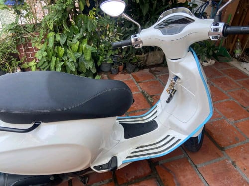 Vespa spring អត់អាវ