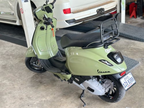 Vespa sprint 2022