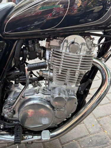 Yamaha SR 400 2016 99% ជប៉ុន