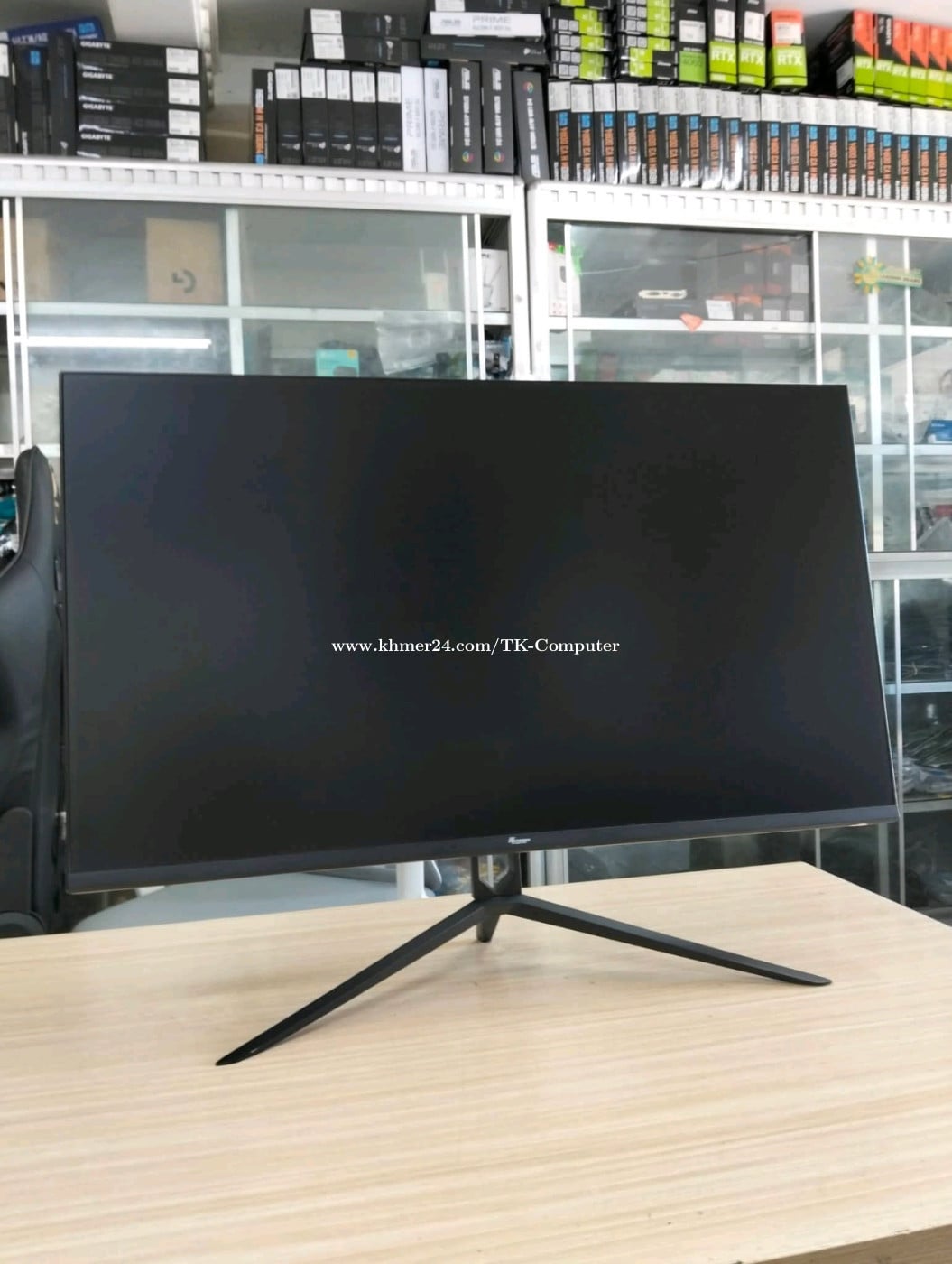 monitor 27 inch មួយទឹក