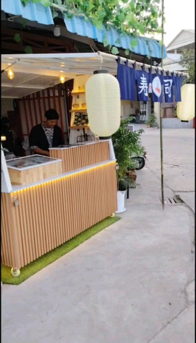 លក់តូបរុញ