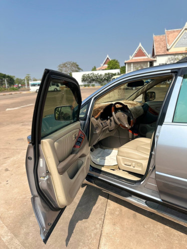 ស្តុកថ្មី