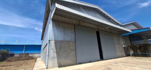 ឃ្លាំងសម្រាប់ជួលនៅសែនសុខ