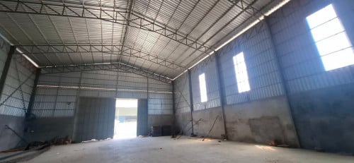ឃ្លាំងសម្រាប់ជួលនៅសែនសុខ