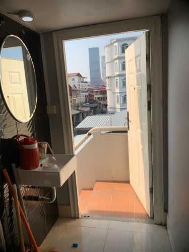 បន្ទប់សម្រាប់ជួលRoom for rent 房間出租